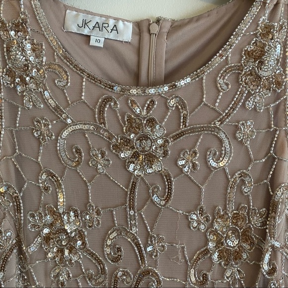 J Kara Blush Pink Beaded Sequin Embellished Sleeveless Mother of the Bride Grown - Picture 4 of 11